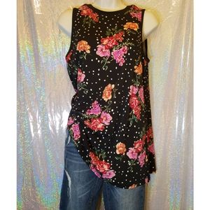 Apt 9 Medium Black Floral Tank Top